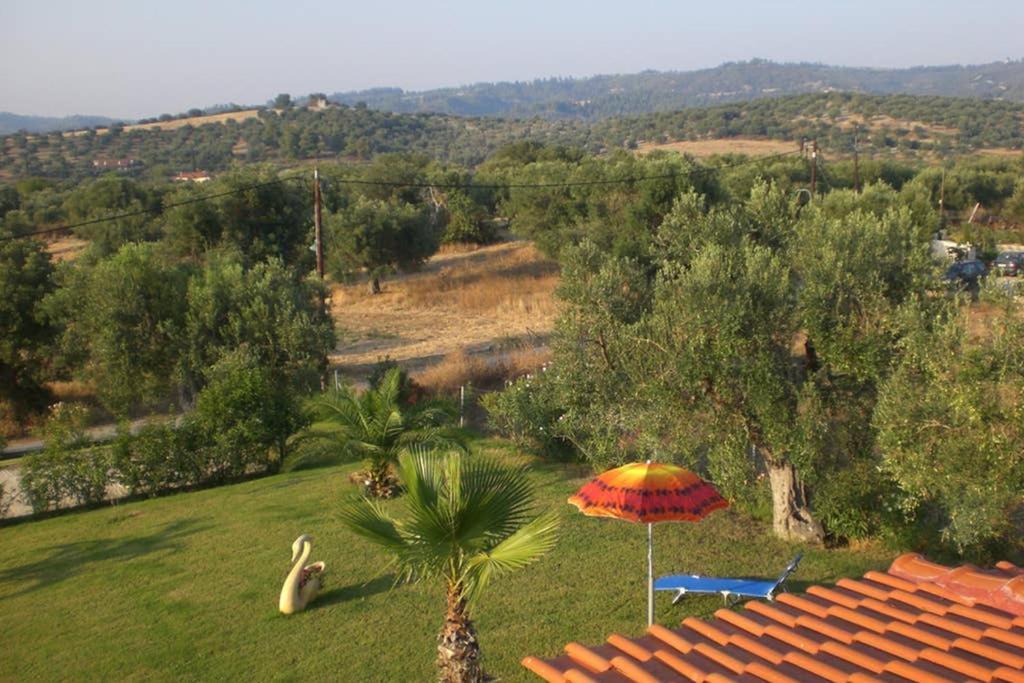 Wonderful Villa With Great View In Posidi-Καλάνδρα Εξωτερικό φωτογραφία